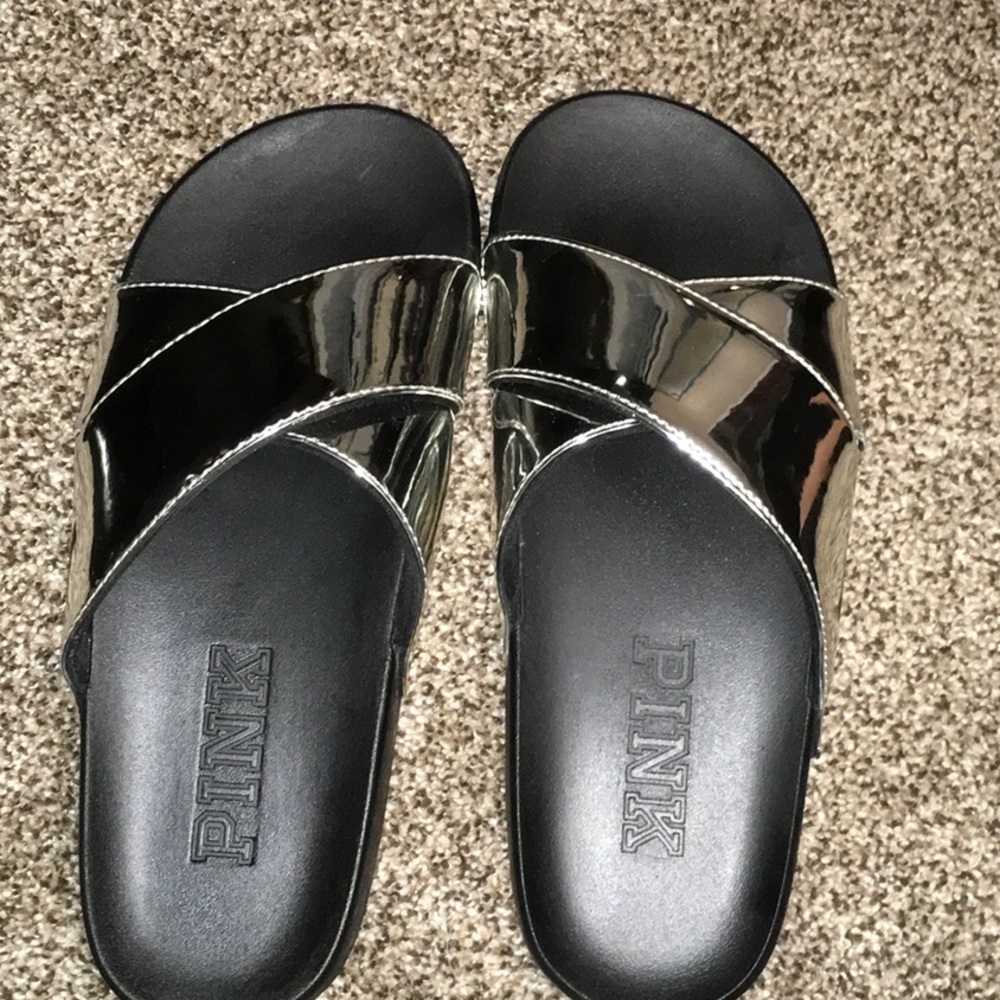 PINK Slip Ons❤️